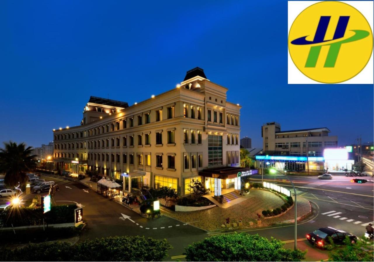 Shinkansen Grand Hotel Taichung Exteriör bild