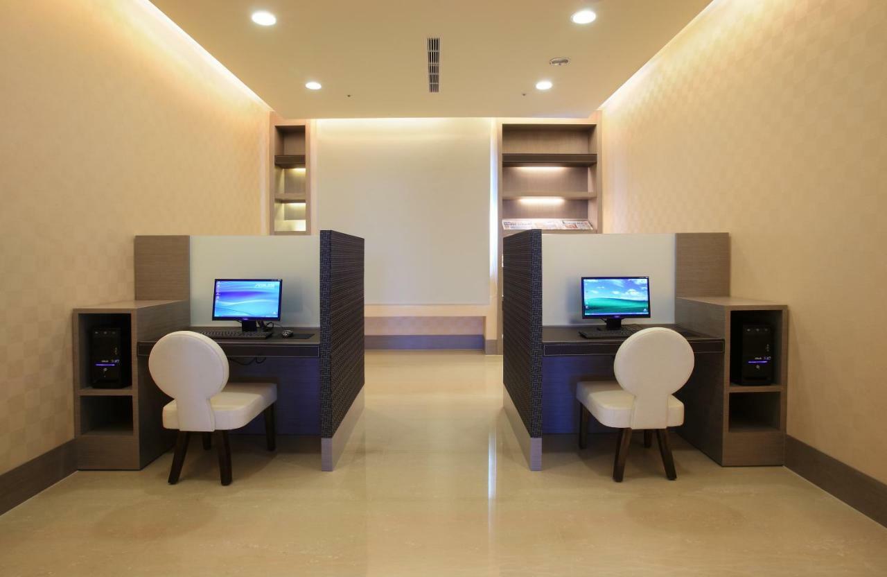 Shinkansen Grand Hotel Taichung Exteriör bild