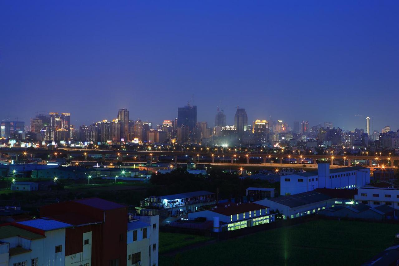 Shinkansen Grand Hotel Taichung Exteriör bild
